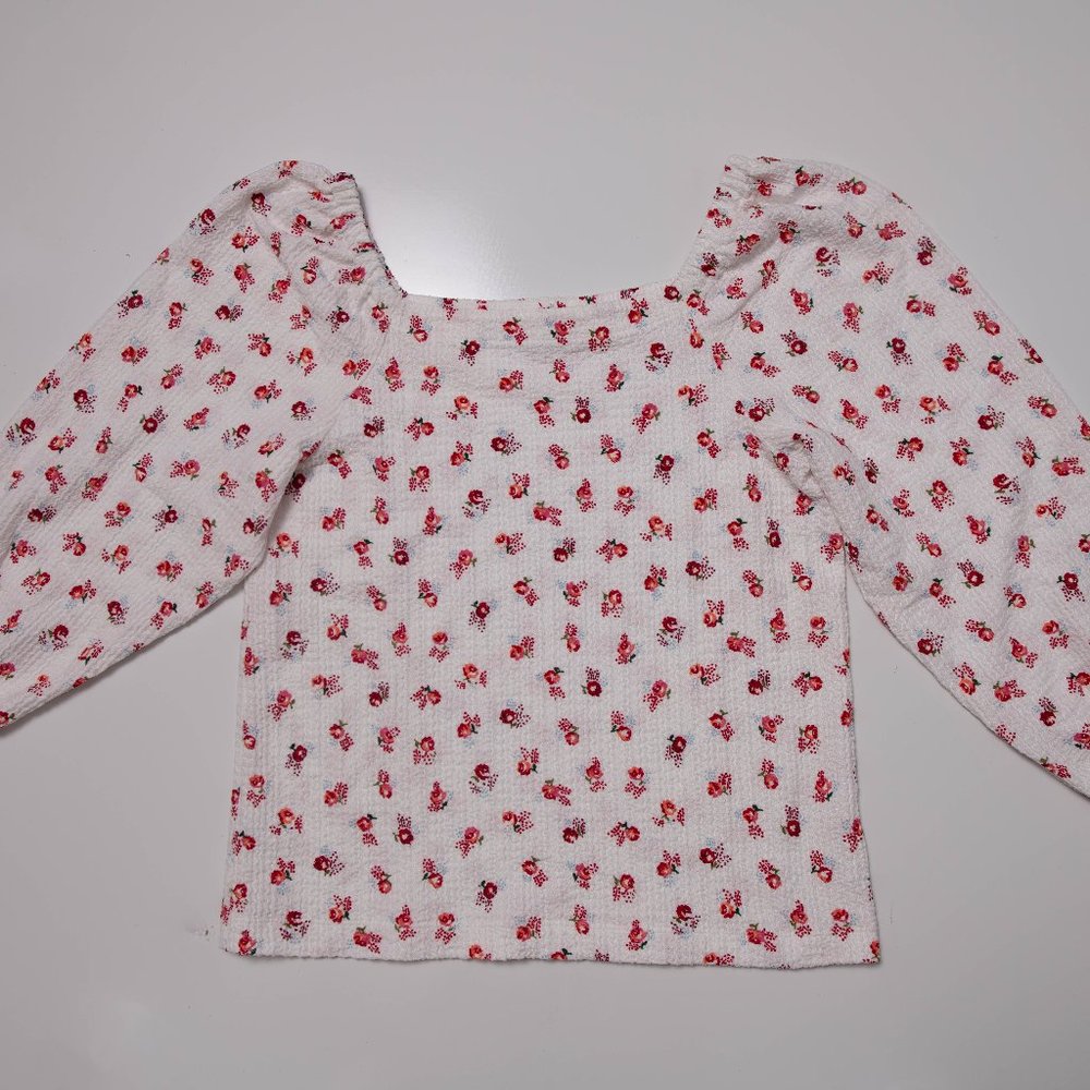 Ann TAylor LOFT Pucker top